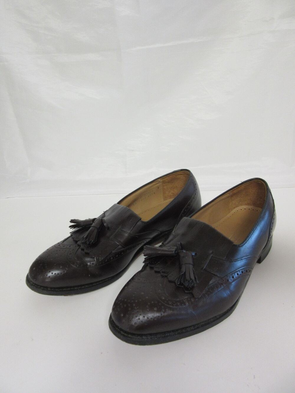 JOHNSTON & MURPHY Heritage Men's 9 Dark Brown Leather Wingtip Tassel Loafer USA